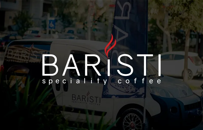 Ρόφημα speciality καφέ Baristi σε χάρτινο ποτήρι